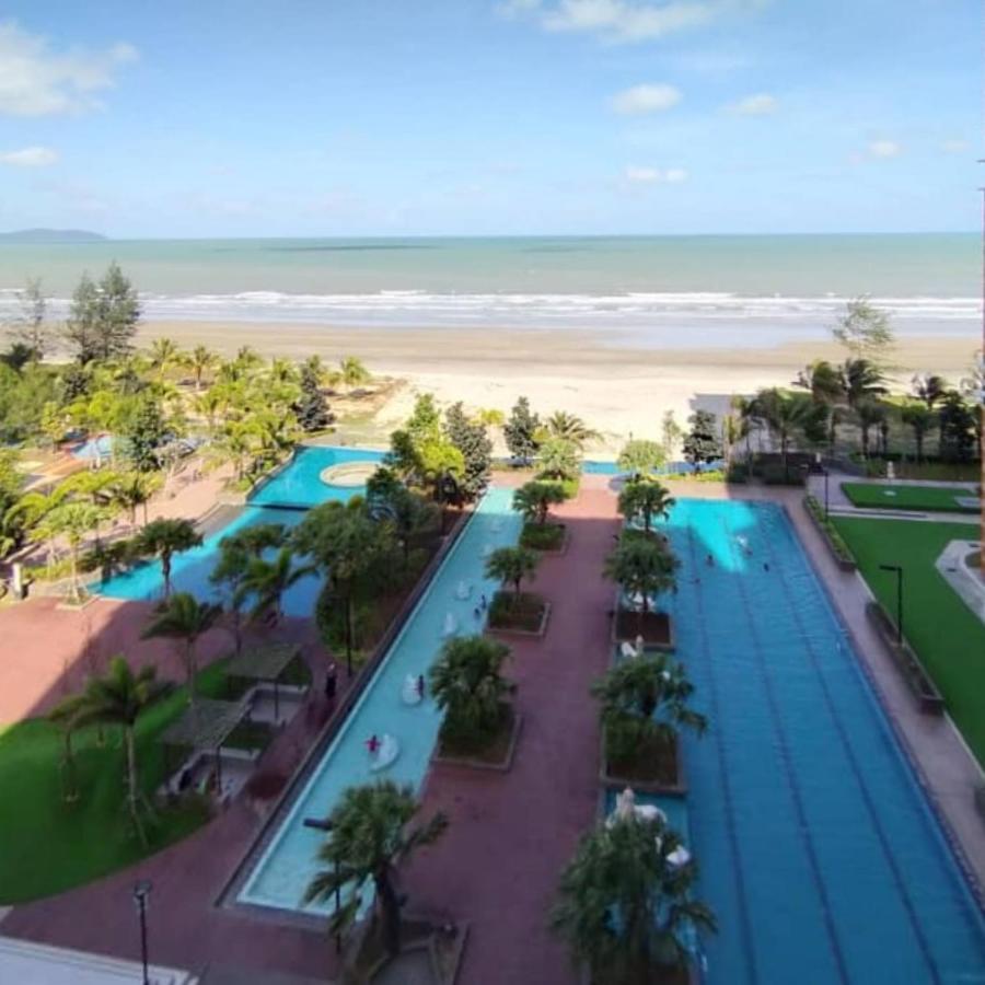 Timurbay By Seascape Aparthotel Kuantan Exterior foto